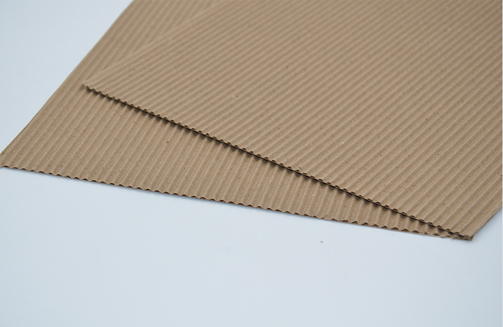 How to avoid moisture in corrugated cardboard